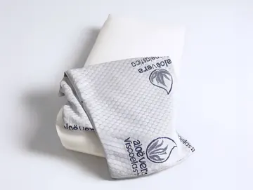 Almohada Dormio con su funda Aloe Vera