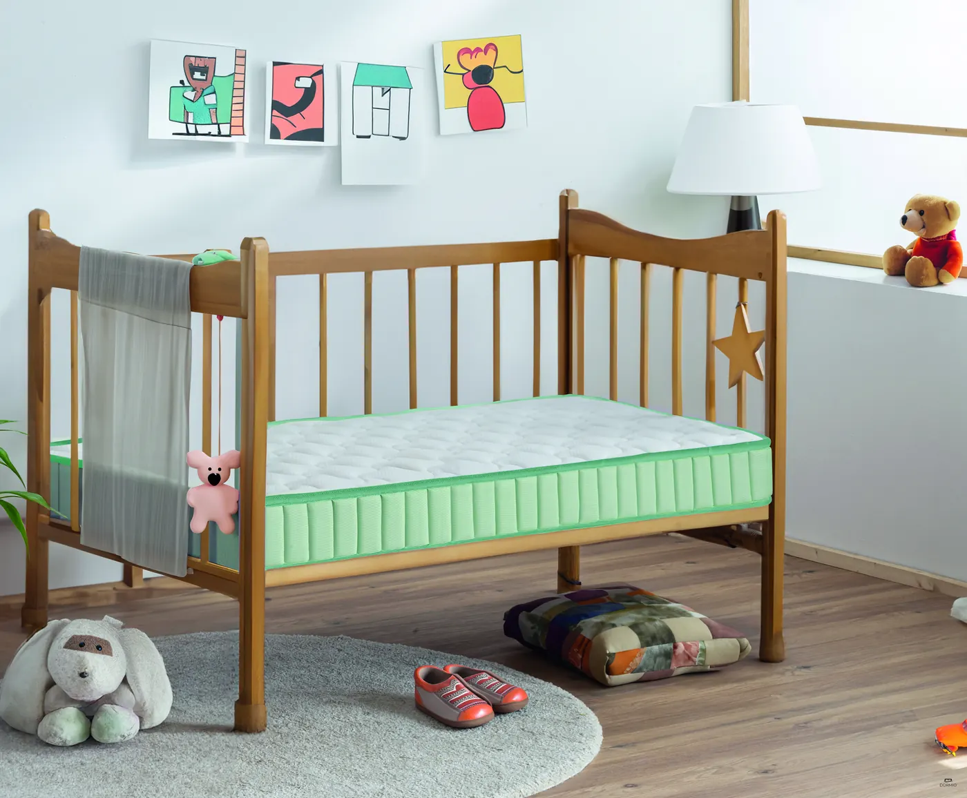 Colchón de cuna Visco en una habitación infantil