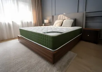 Colchón Esmeralda con cama de madera